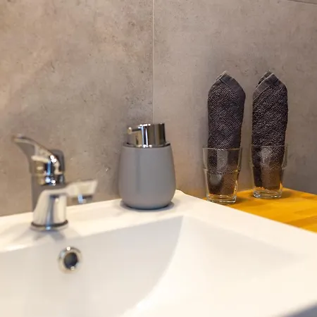 To-tu Kwatera prywatna *